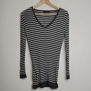 Mango‎ Basics Olive and White Striped V-Neck Sweater Size S
